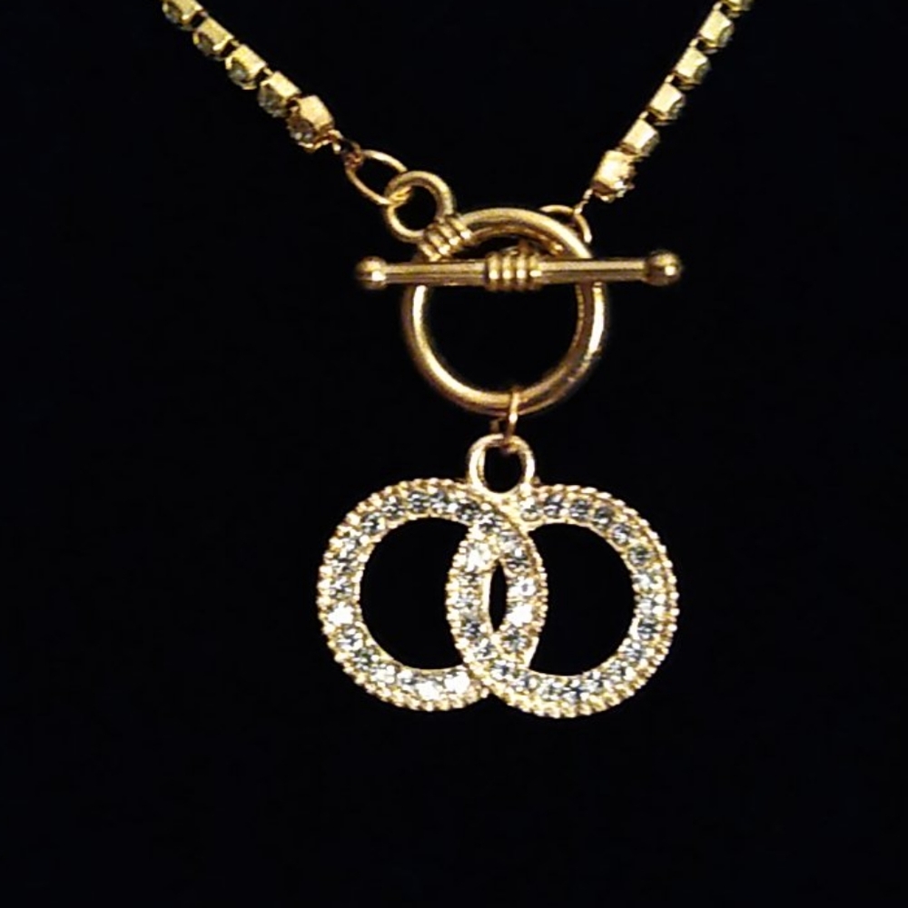 Rhinestone necklace - Picture 3 of 4